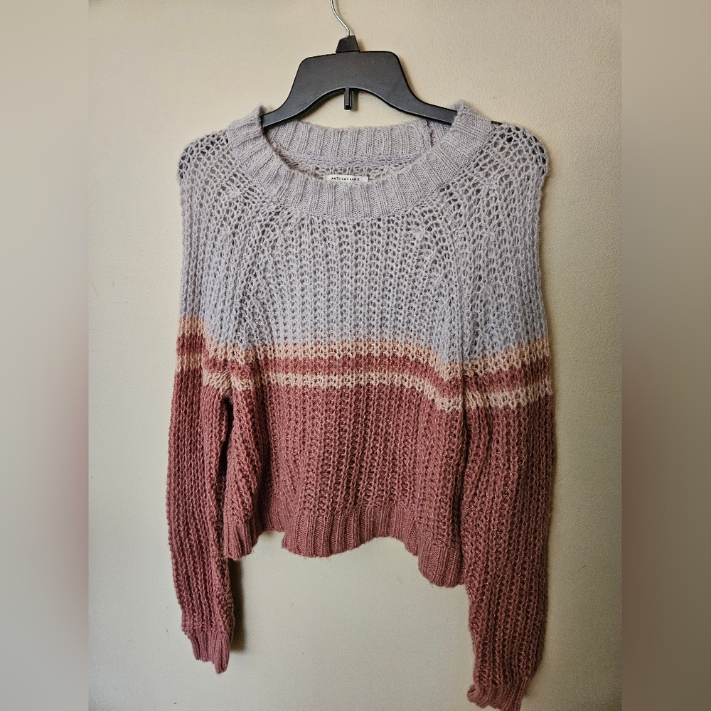 American Eagle Sweater
